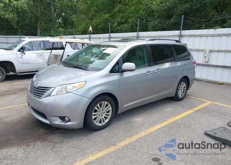 2014 Toyota Sienna Xle V6 8 Passenger from USA, damaged, VIN 5TDYK3DC3ES445310